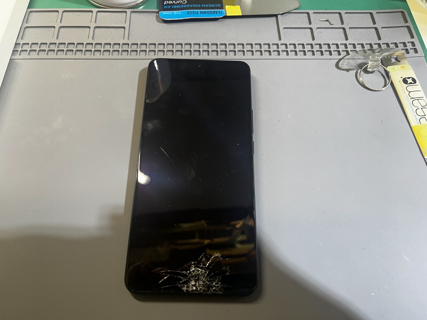 Xiaomi12Tpro(シャオミ12ティープロ)　画面交換修理【スマホ修理工房札幌店】